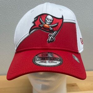 Tampa Bay Buccaneers Ball Cap. New Era 39 Thirty New Hat. NFL Football Licensed
